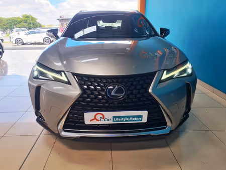 2019 Lexus UX 250h SE