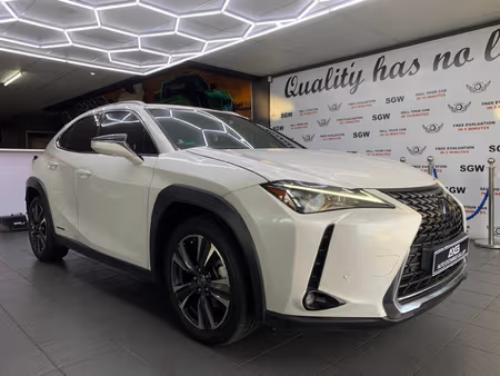 2019 Lexus UX 250h SE